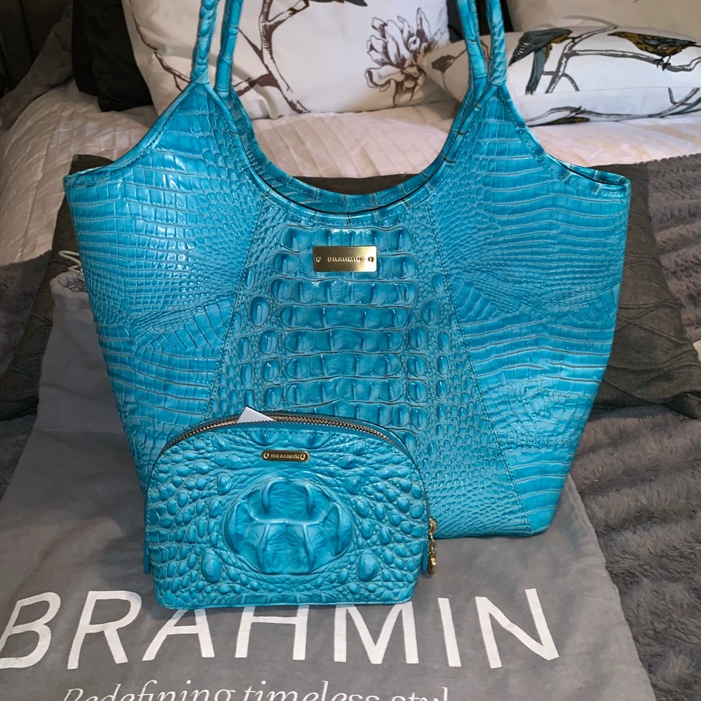 Brahmin Melbourne Capri Shopper w/cosmetic case